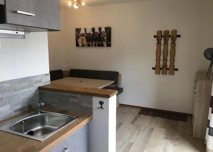 Haus Marjanne 3* نيديراو