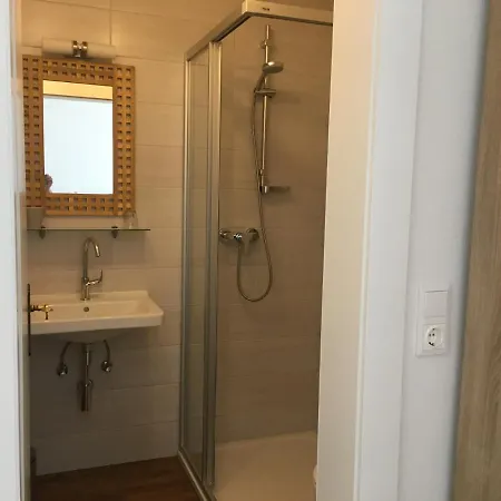 Haus Marjanne Lägenhetshotell Niederau