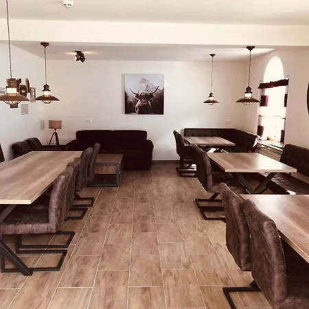 Haus Marjanne 3* Niederau