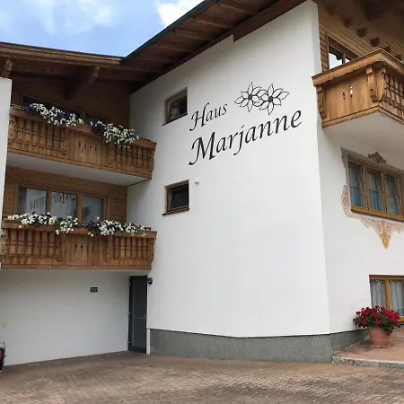Haus Marjanne 3* Niederau